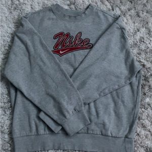 Off The Market Vintage, Grey, Nike Sweatshirt. Size- Large Brand- Nike